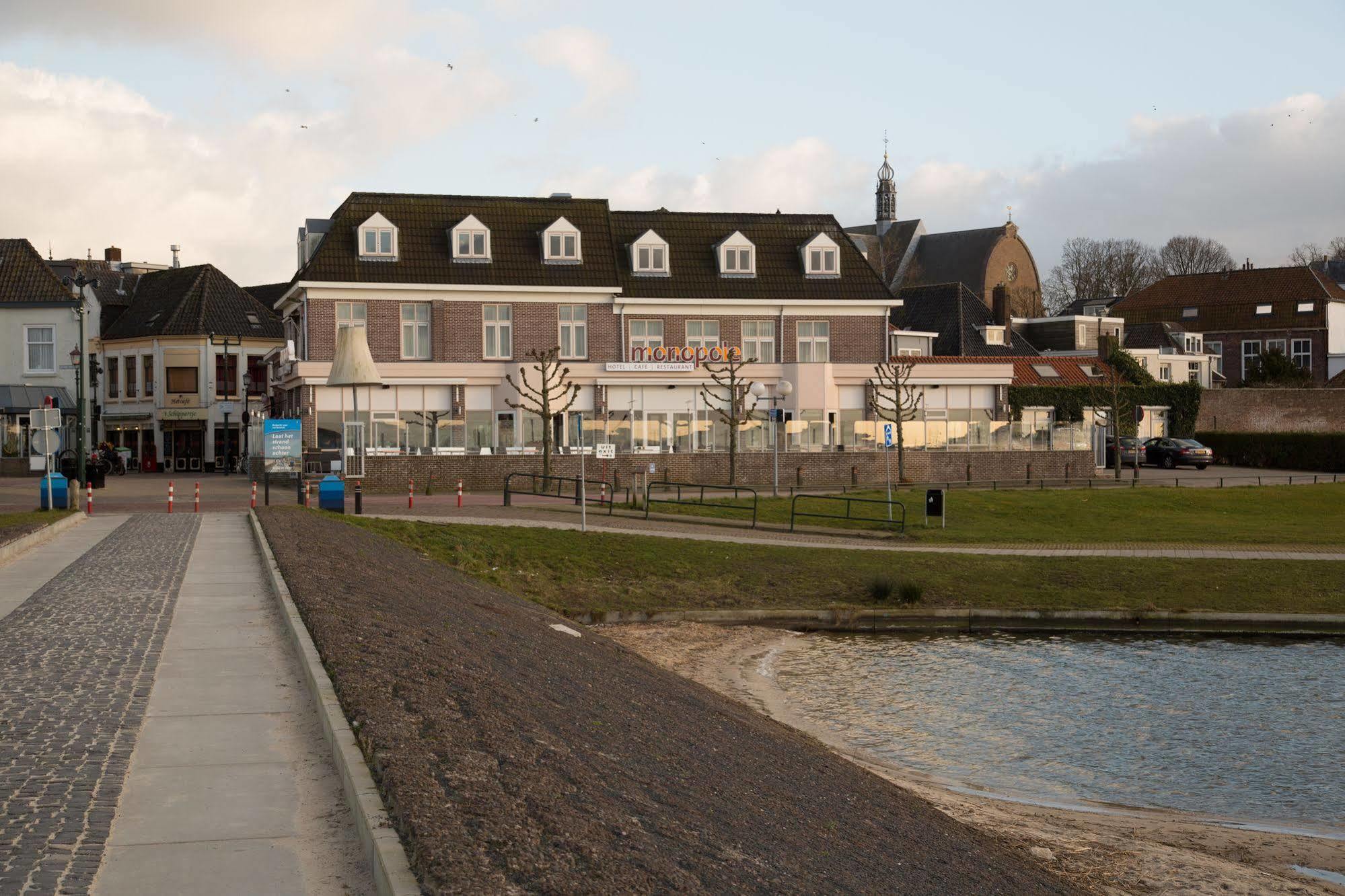 Restaurant & Hotel Monopole Harderwijk Exterior photo